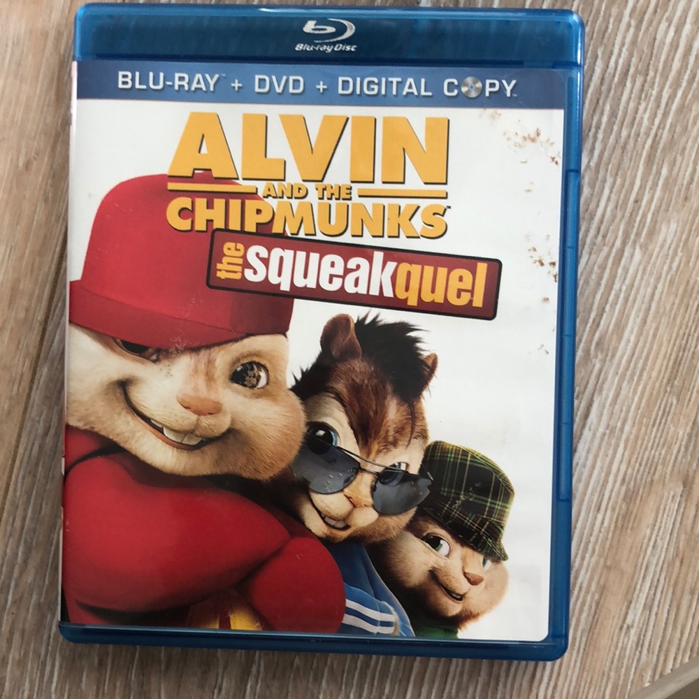 🌺Alvin and the Chipmunks “The Squeakquel”Blu Ray
